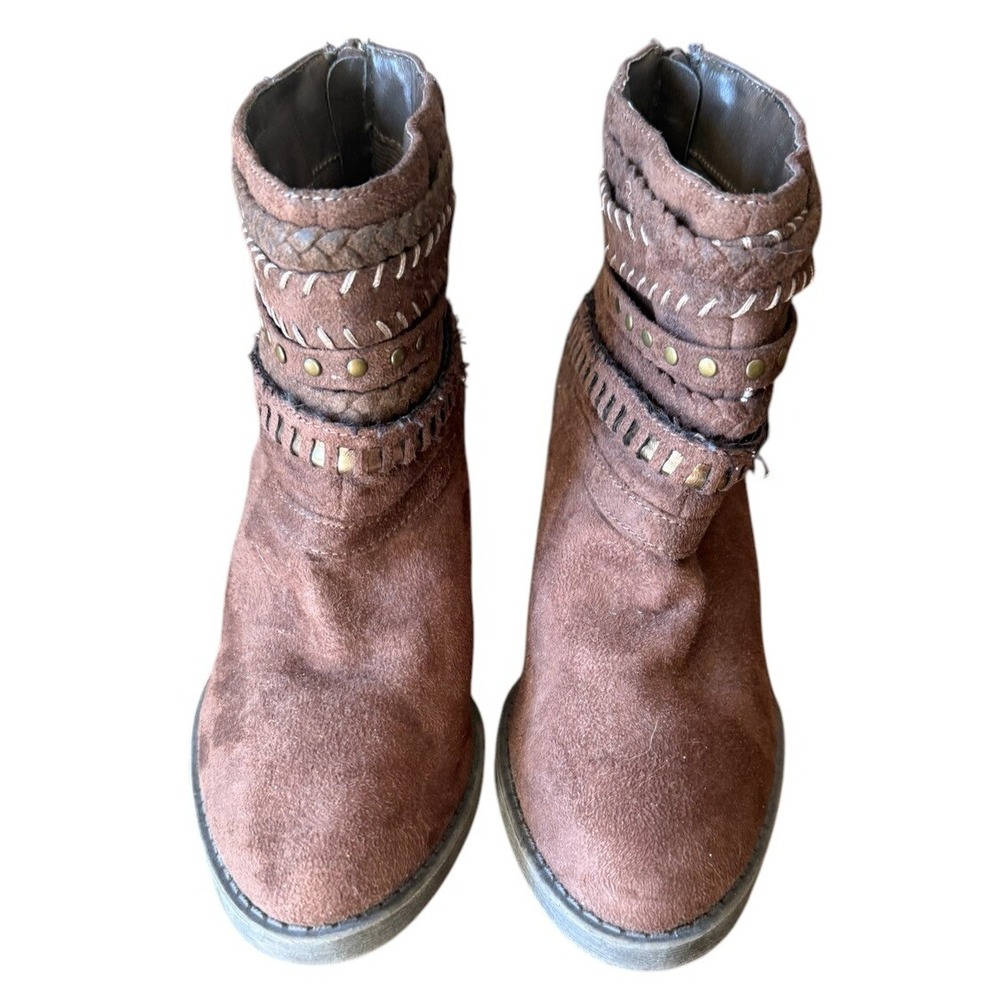 Sugar Womens Almond Toe Suede Brown Block Heel Booties Boots Studded 7.5 M - Picture 5 of 6